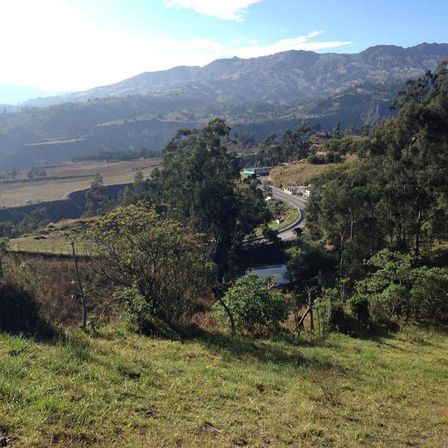 Hostal Dona Clarita & Vegetarian Food Chugchilan Bagian luar foto